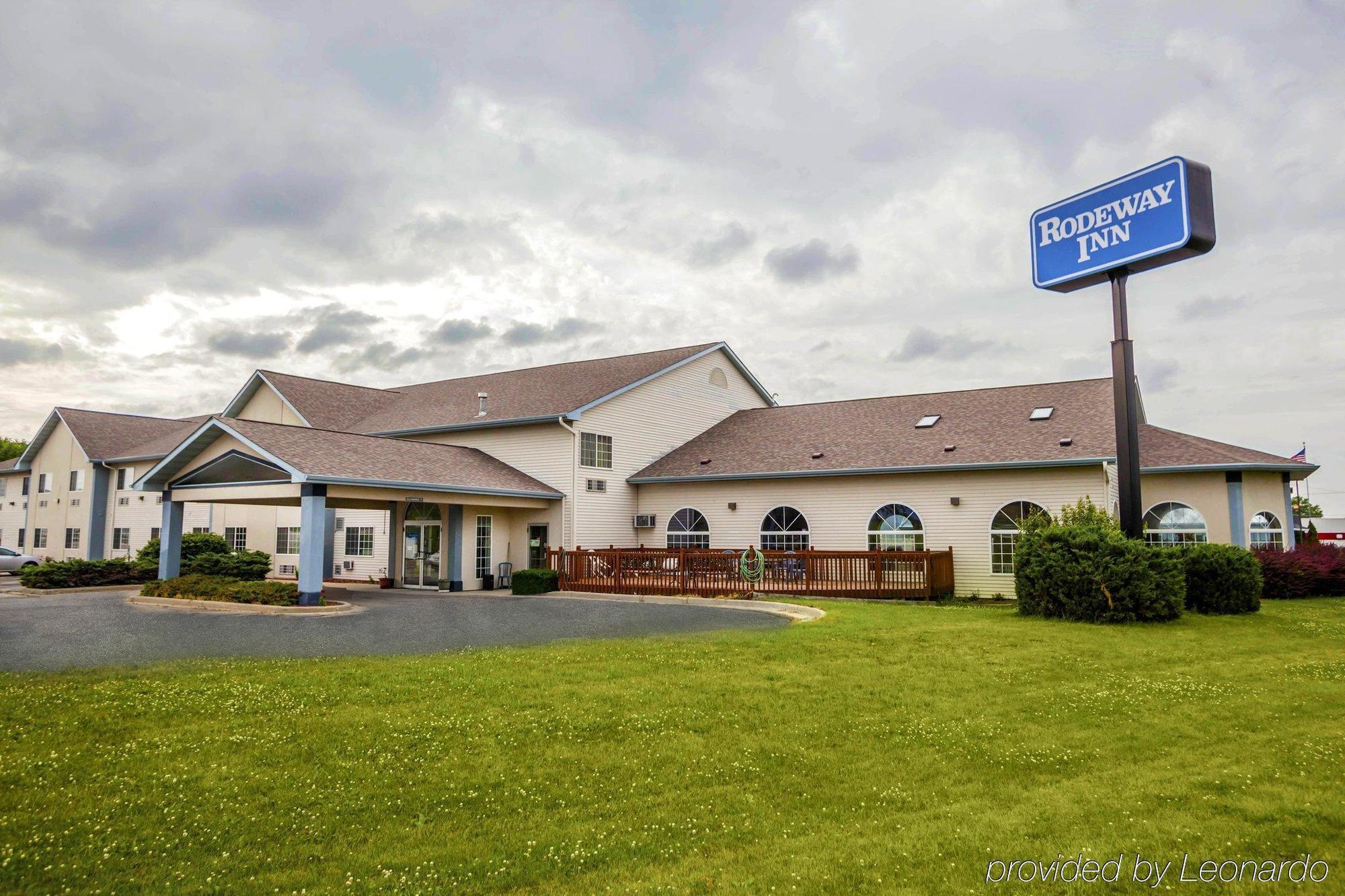 Americinn By Wyndham Jefferson Exterior photo